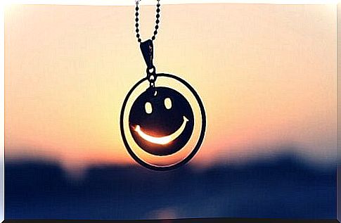 Necklace with smiley face